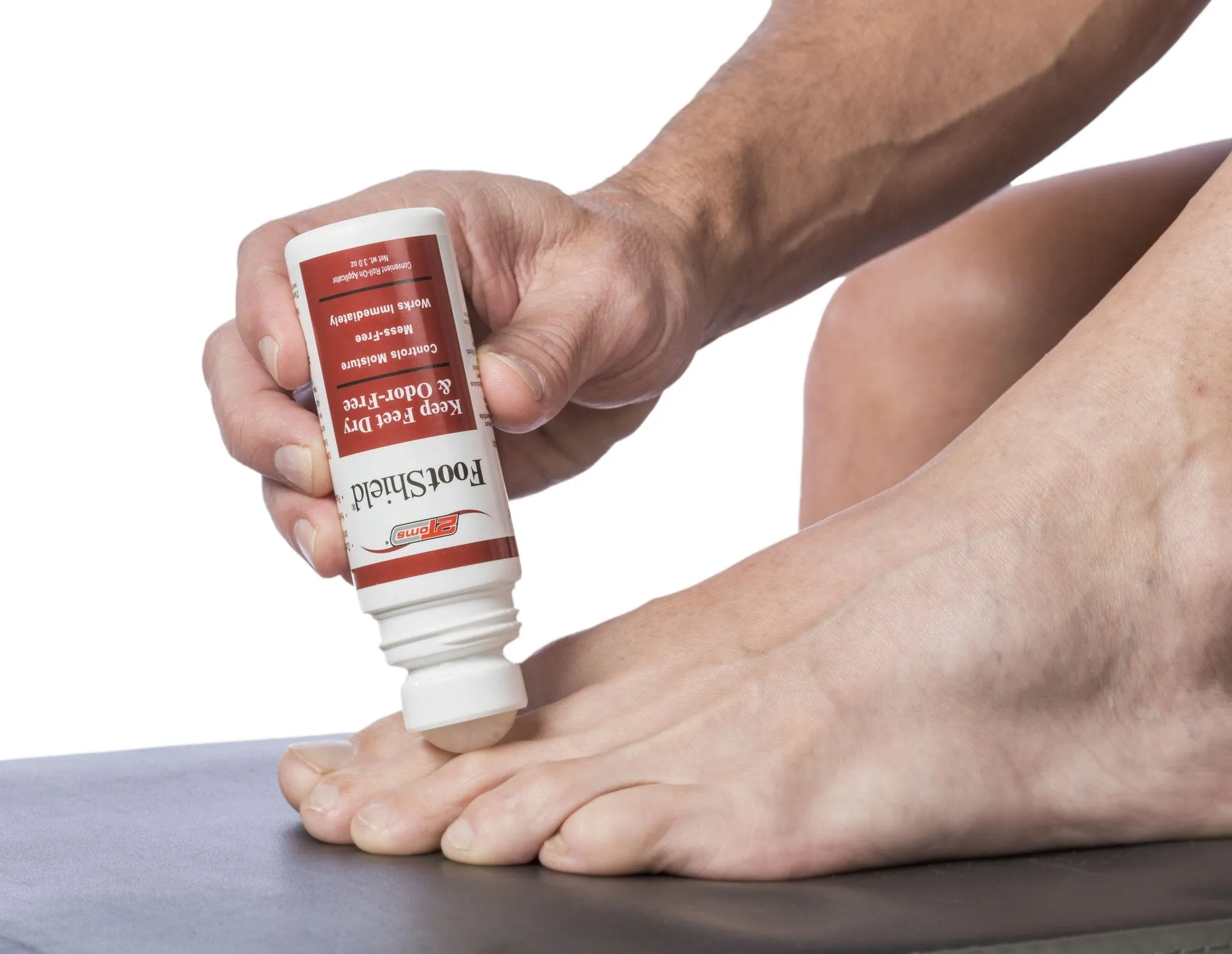 2TOMS  FOOTSHIELD ROLL-ON 3.0oz/90ml