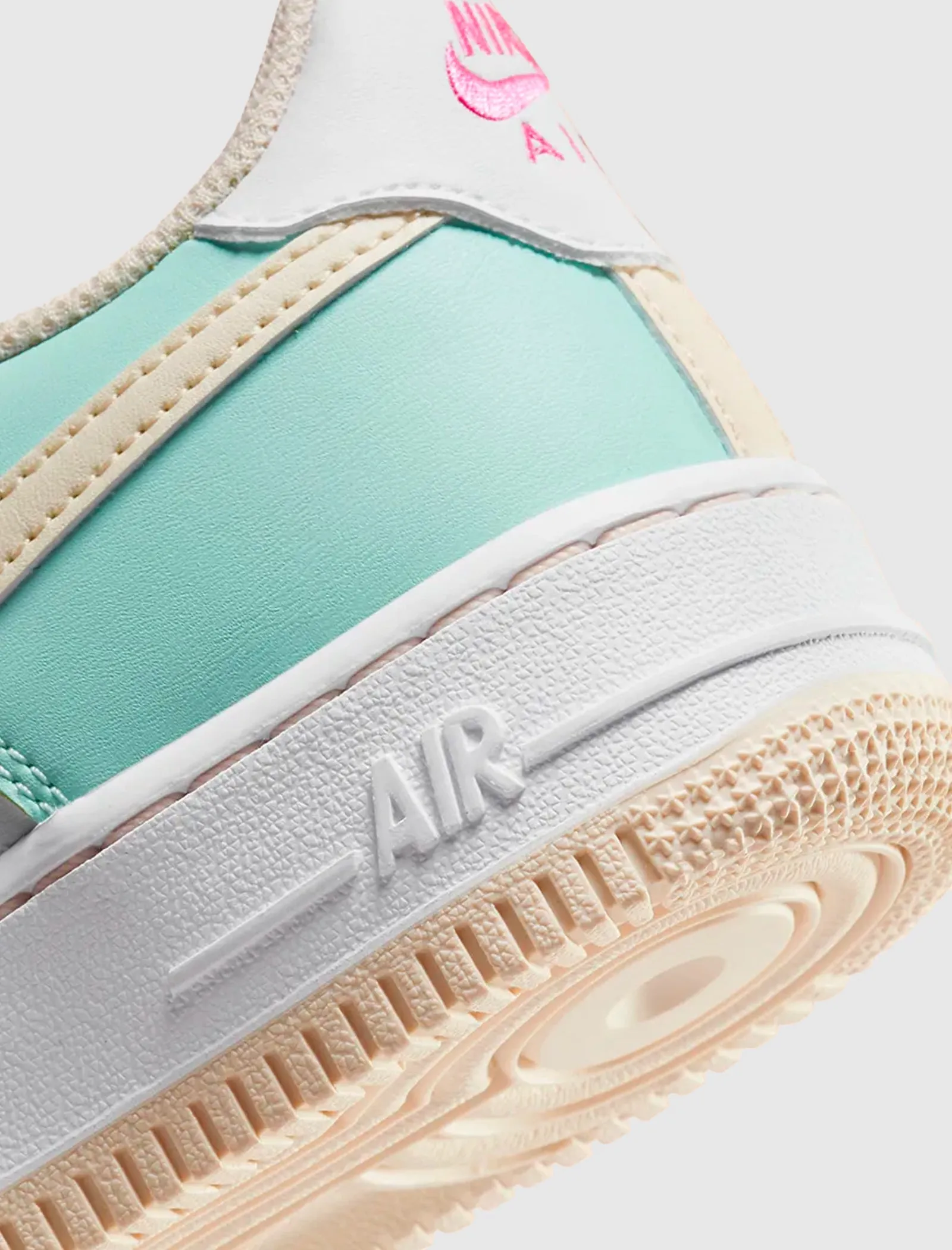 AIR FORCE 1 "JADE ICE/GUAVA ICE" GS