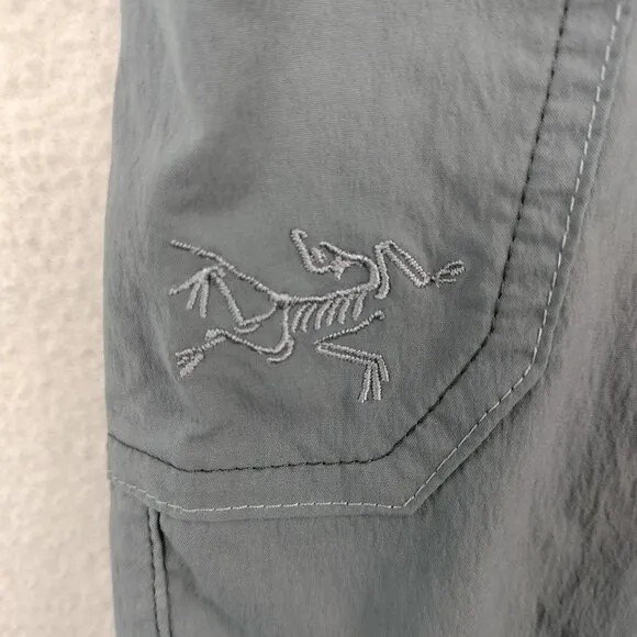 Arc'teryx Rampart Cargo Shorts Women Sz 4 Long Gray Nylon Hiking Camping Outdoor