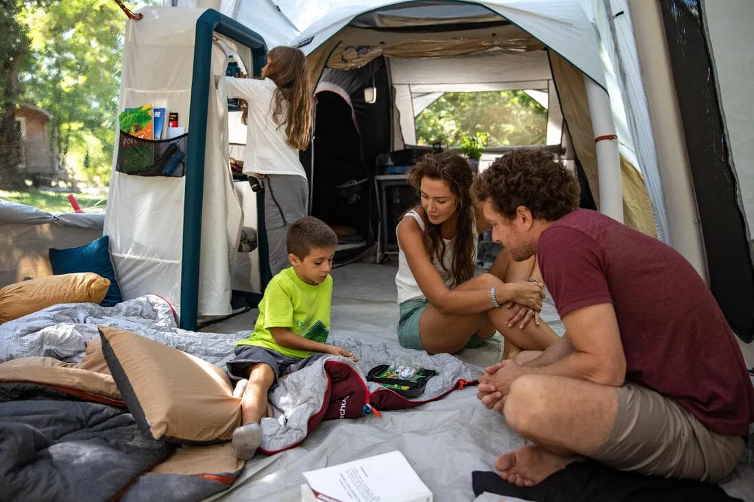 ARMOIRE GONFLABLE POUR LE CAMPING - AIR SECONDS