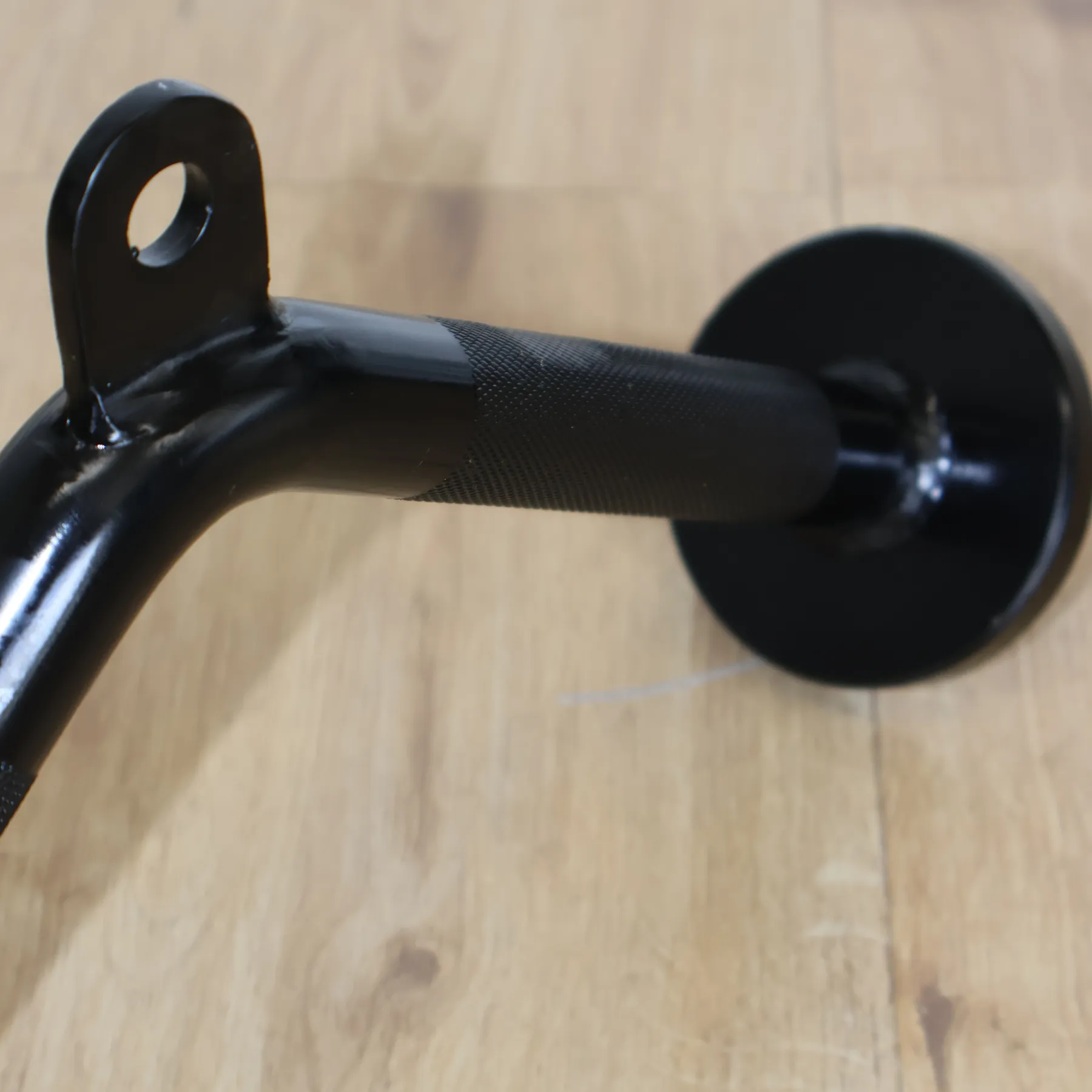 ARROW® Black Chrome Tricep Press Down V Bar