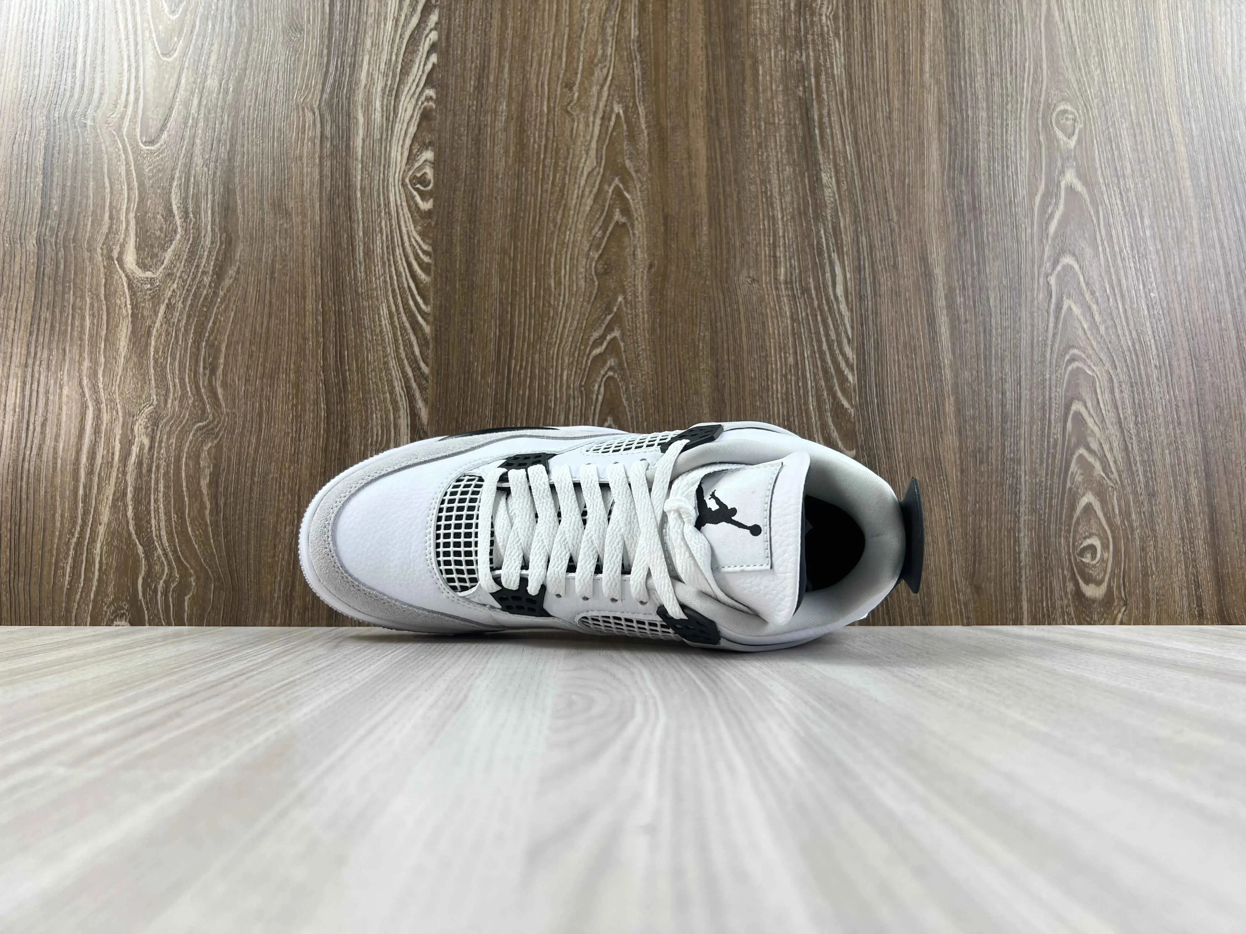 Classic Retro 4 Sneakers - Military Black