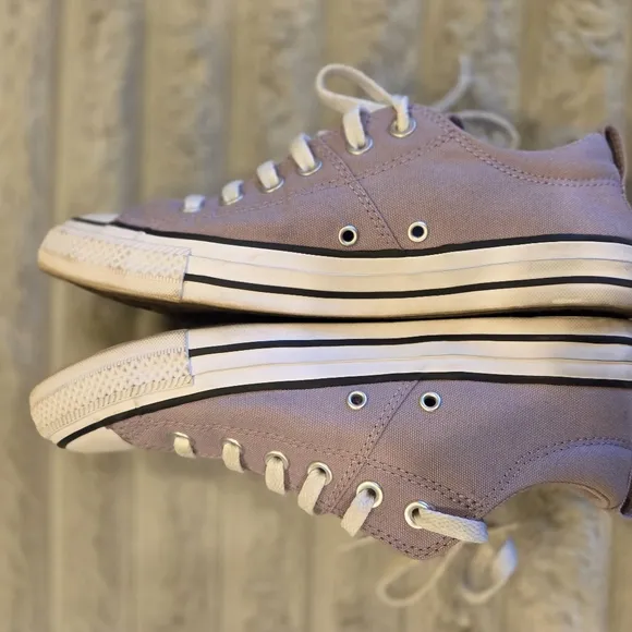 Converse Lavender Low-Top Sneakers