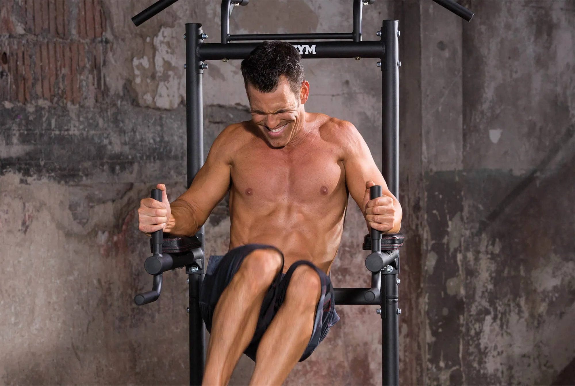 Iron Gym Power Tower