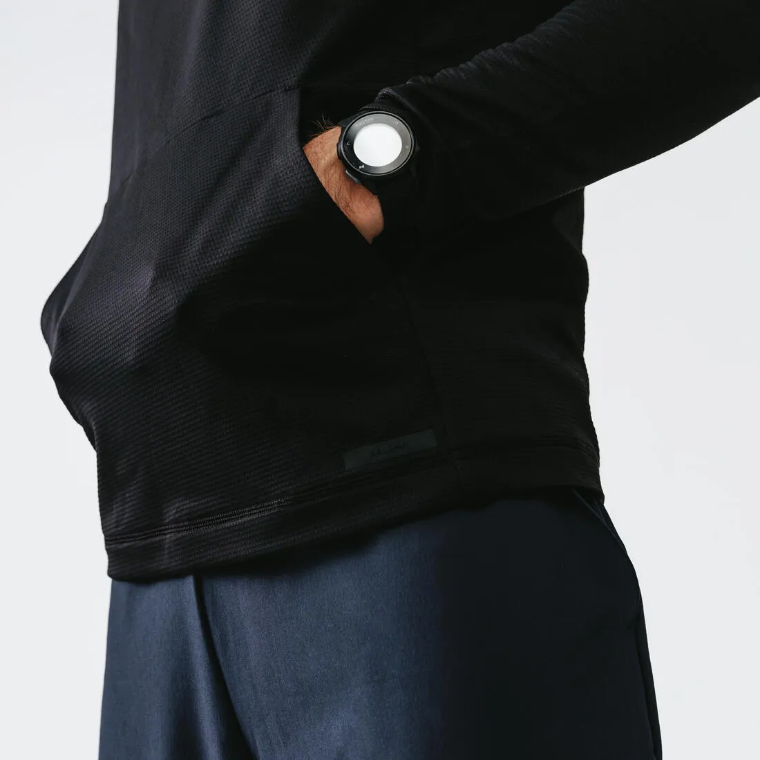 KALENJI DRY   FEEL MEN'S BREATHABLE RUNNING HOODIE - BLACK