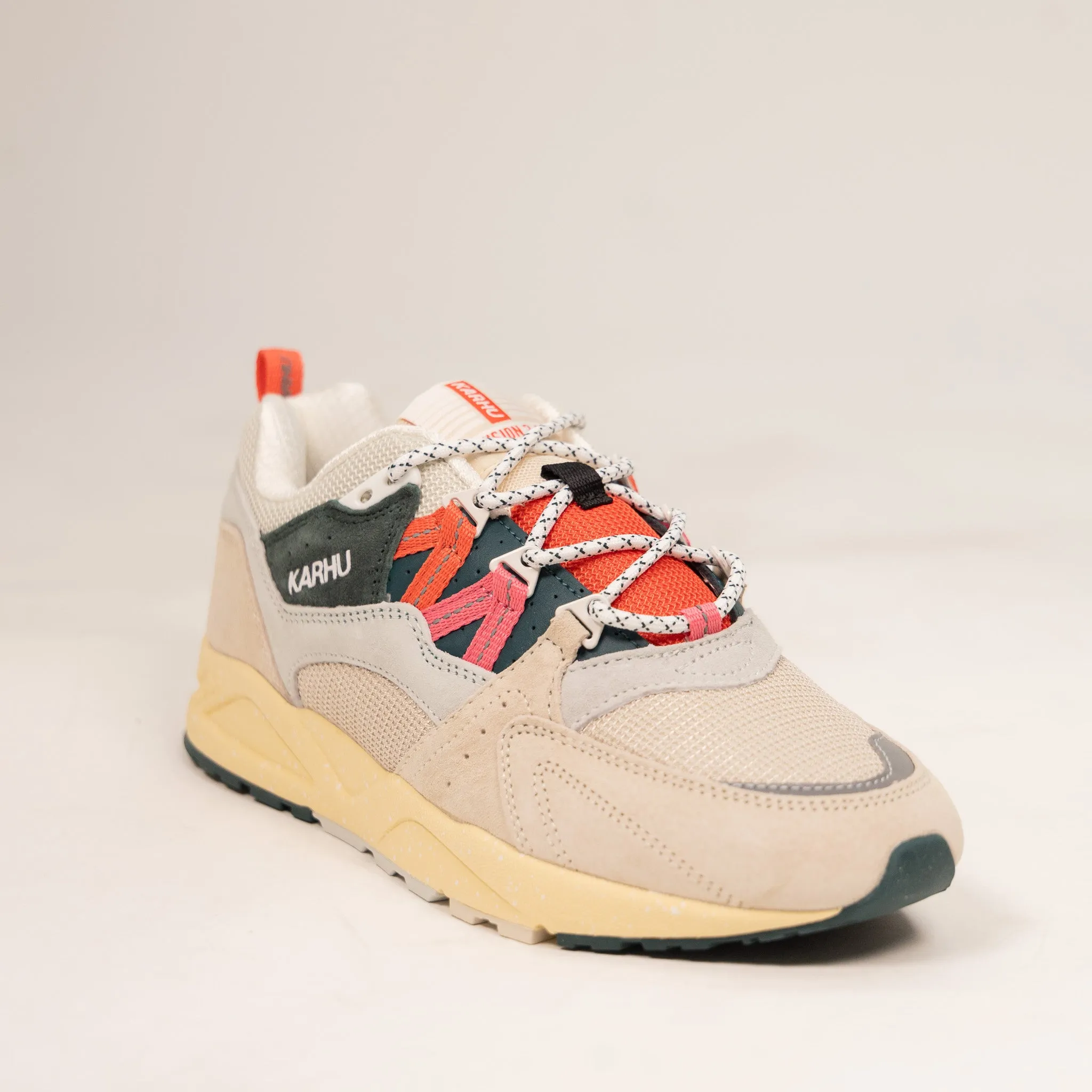 Karhu Fusion 2.0 - Whitecap Gray/Cayenne