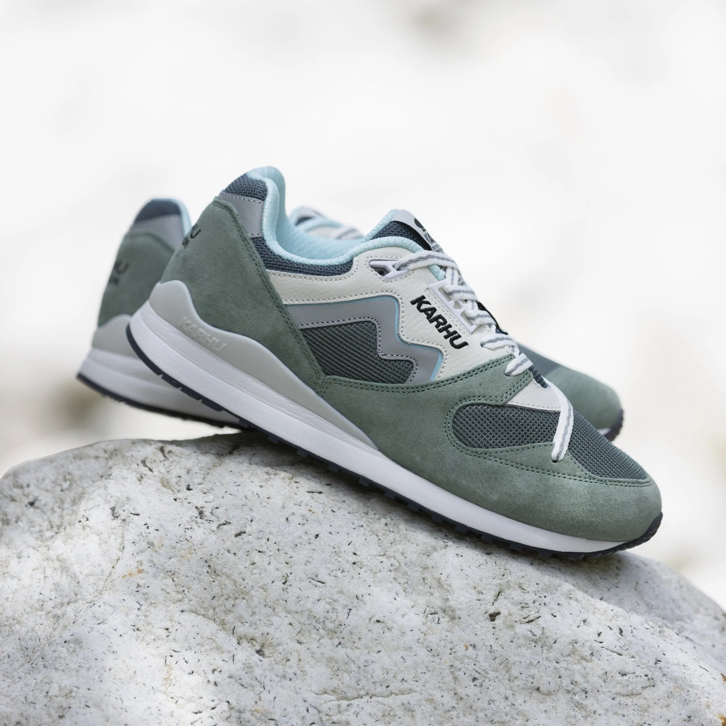 Karhu Synchron Classic - Iceberg Green/Lily White