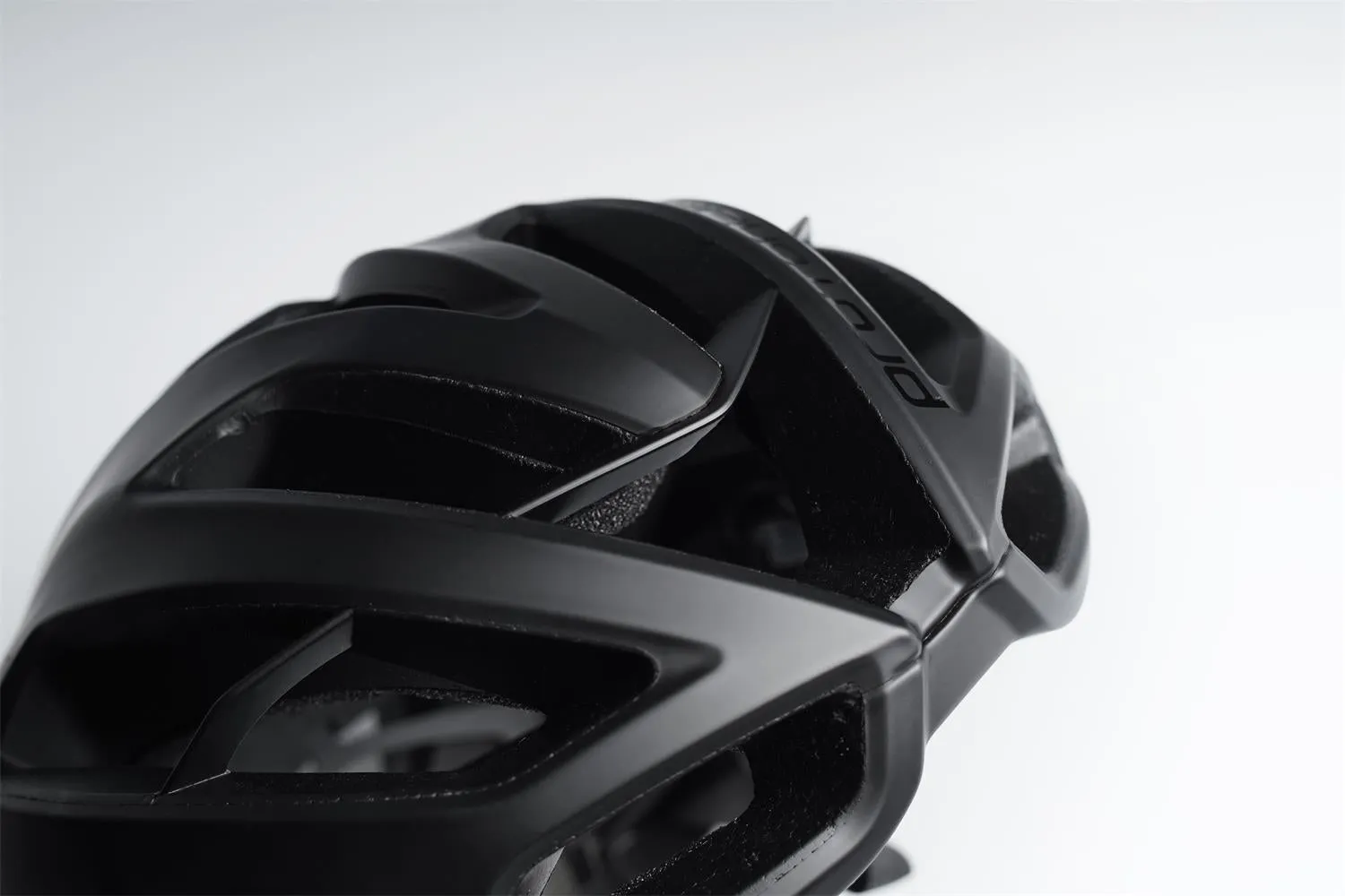 Kask Protone Icon