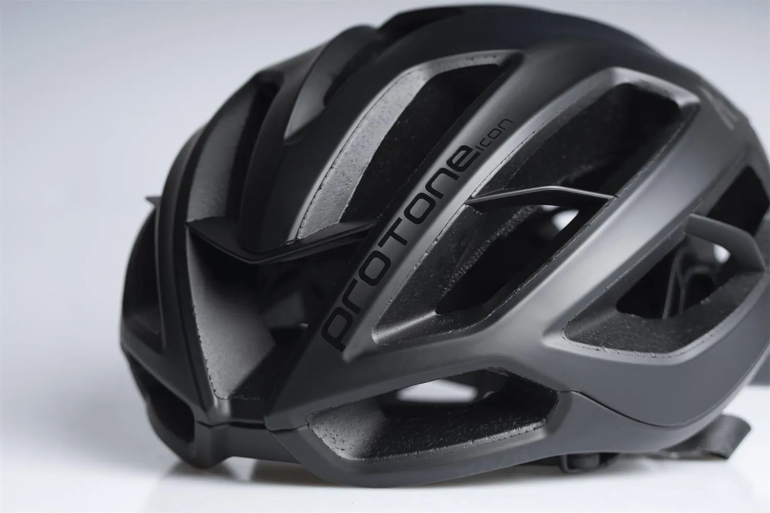 Kask Protone Icon