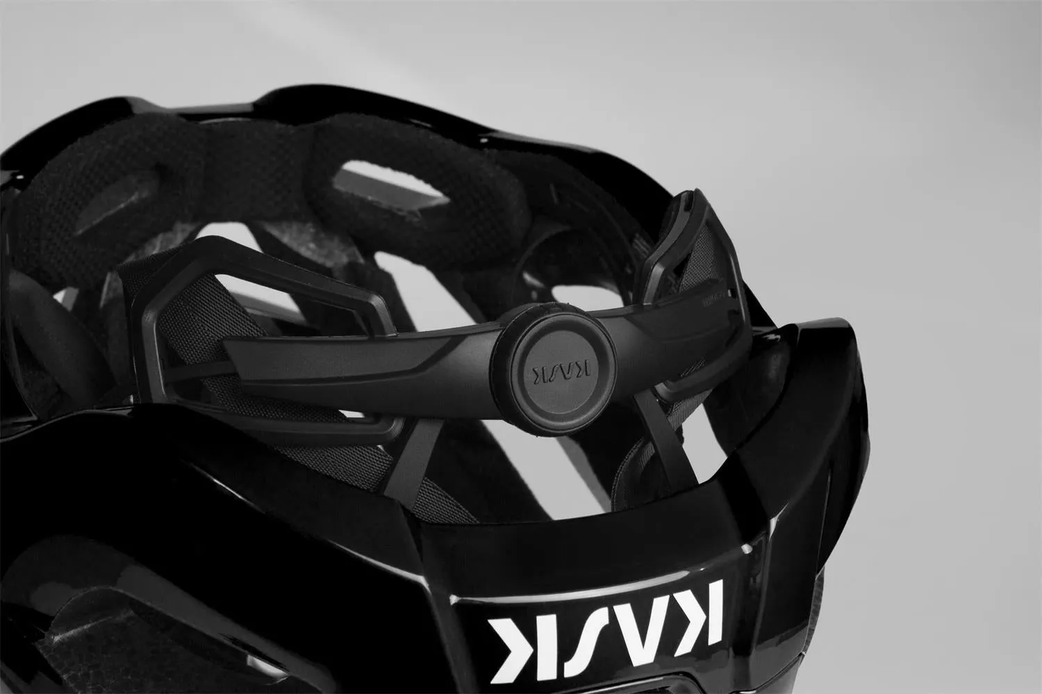 Kask Protone Icon