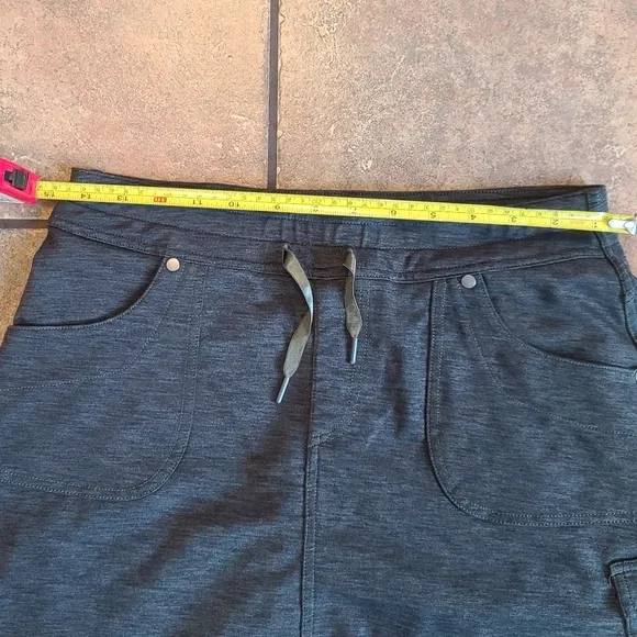 Kuhl Hiking Skort Women's Size Small Green