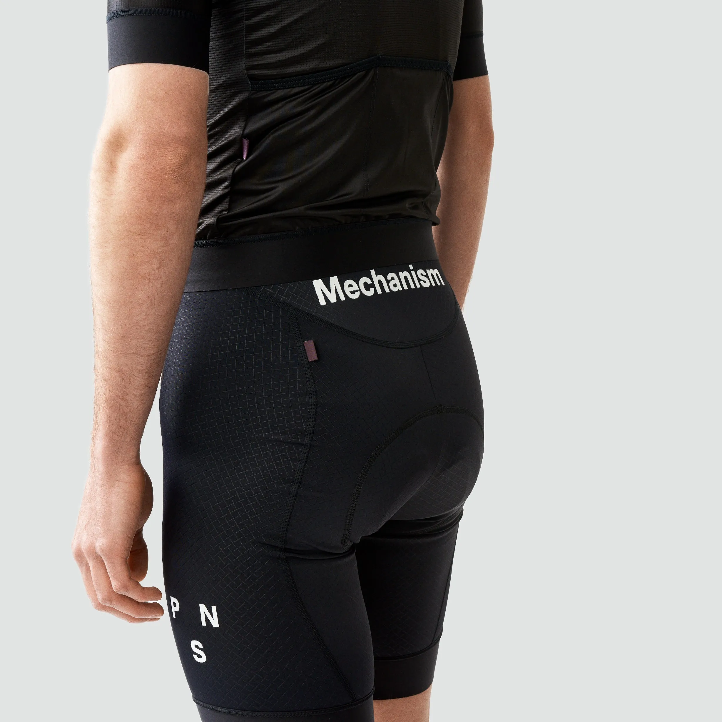 Mechanism Bib - Black