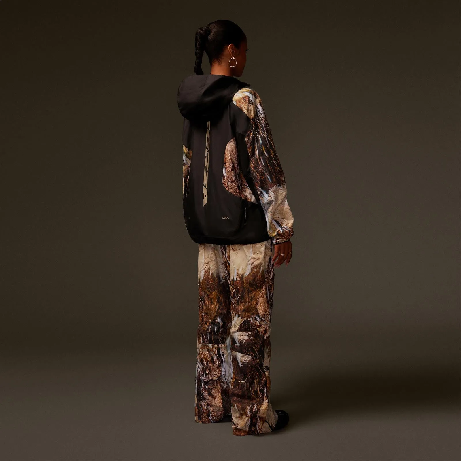 Mountain View Pullover