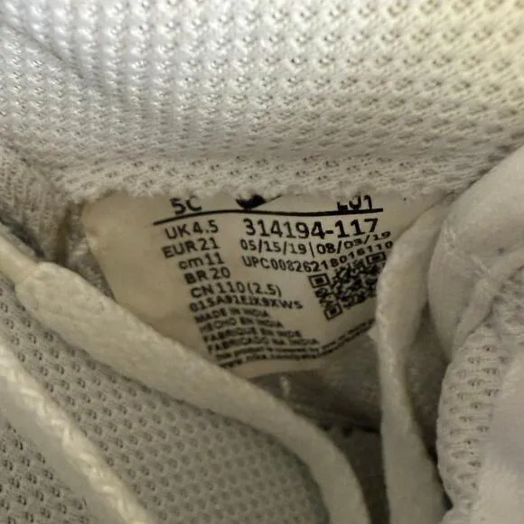 Nike Air force 1 ‘Triple White’ Toddler Sneakers - SZ 5 C