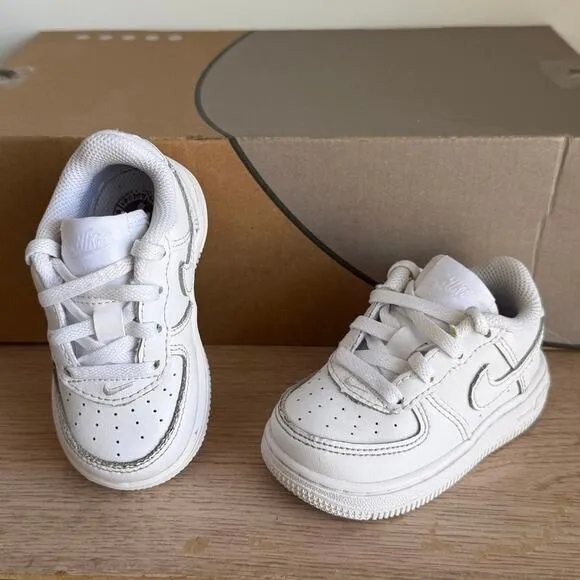 Nike Air force 1 ‘Triple White’ Toddler Sneakers - SZ 5 C