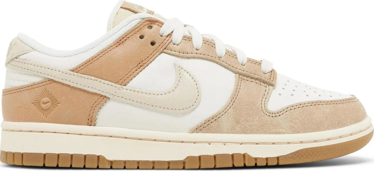 Nike Dunk Low SE Australia (W)