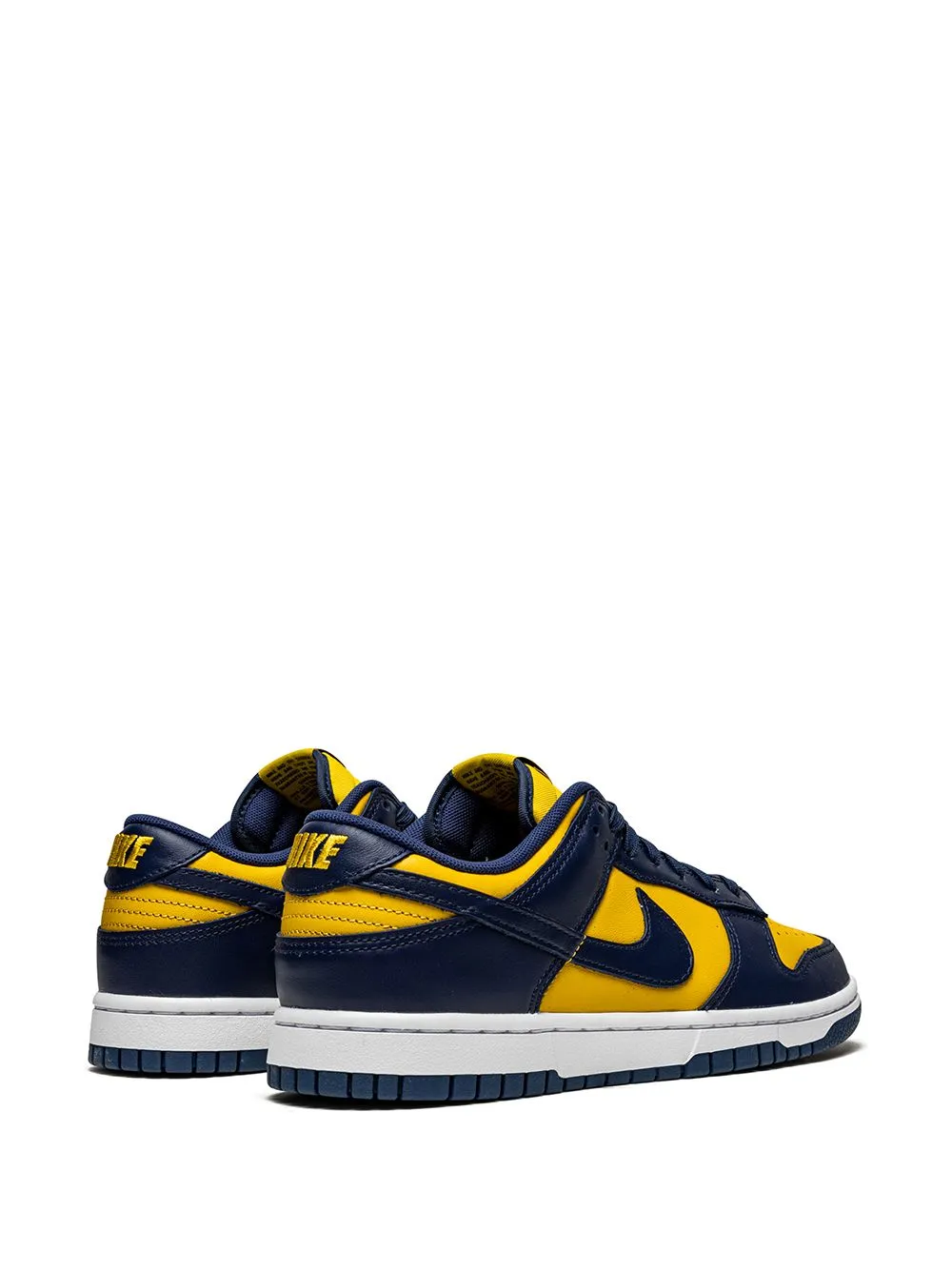 Nike Dunk Low sneakers