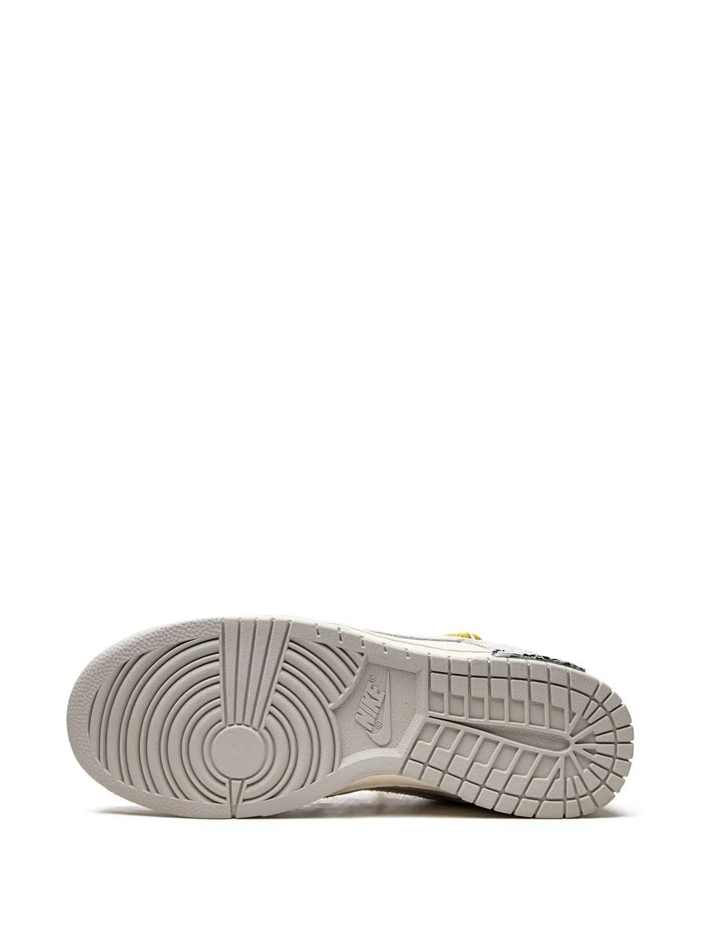 Nike Dunk Low sneakers