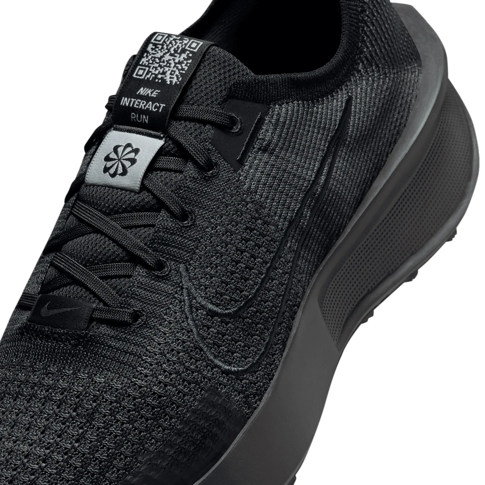 Nike Men's Interact Run Road Running Shoes