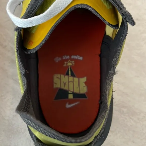 NIKE Waffle One SE‎ Go The Extra Smile Sneaker Men’s Size 12