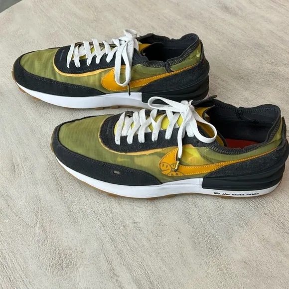 NIKE Waffle One SE‎ Go The Extra Smile Sneaker Men’s Size 12