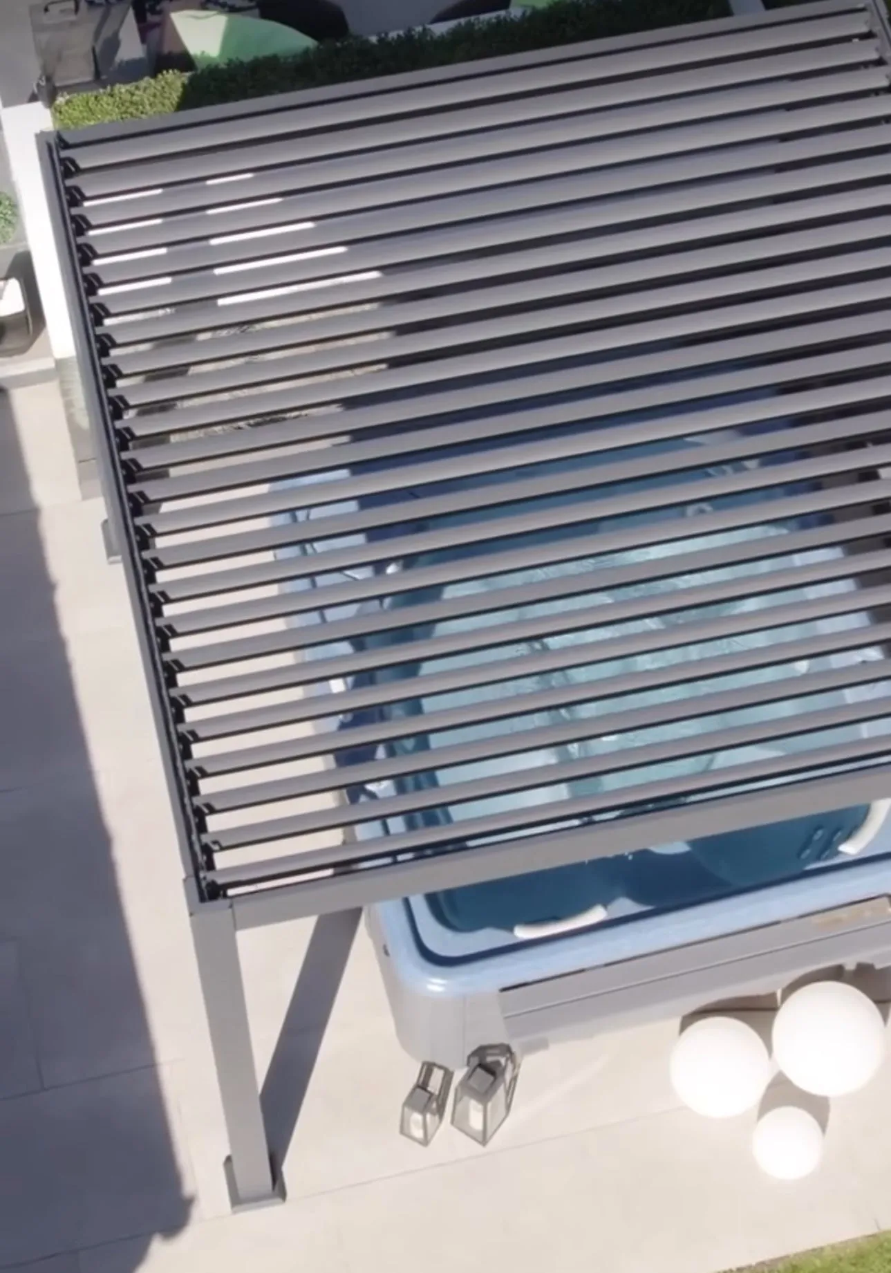 Nova Titan 8m x 3.6m Rectangular Aluminium Pergola