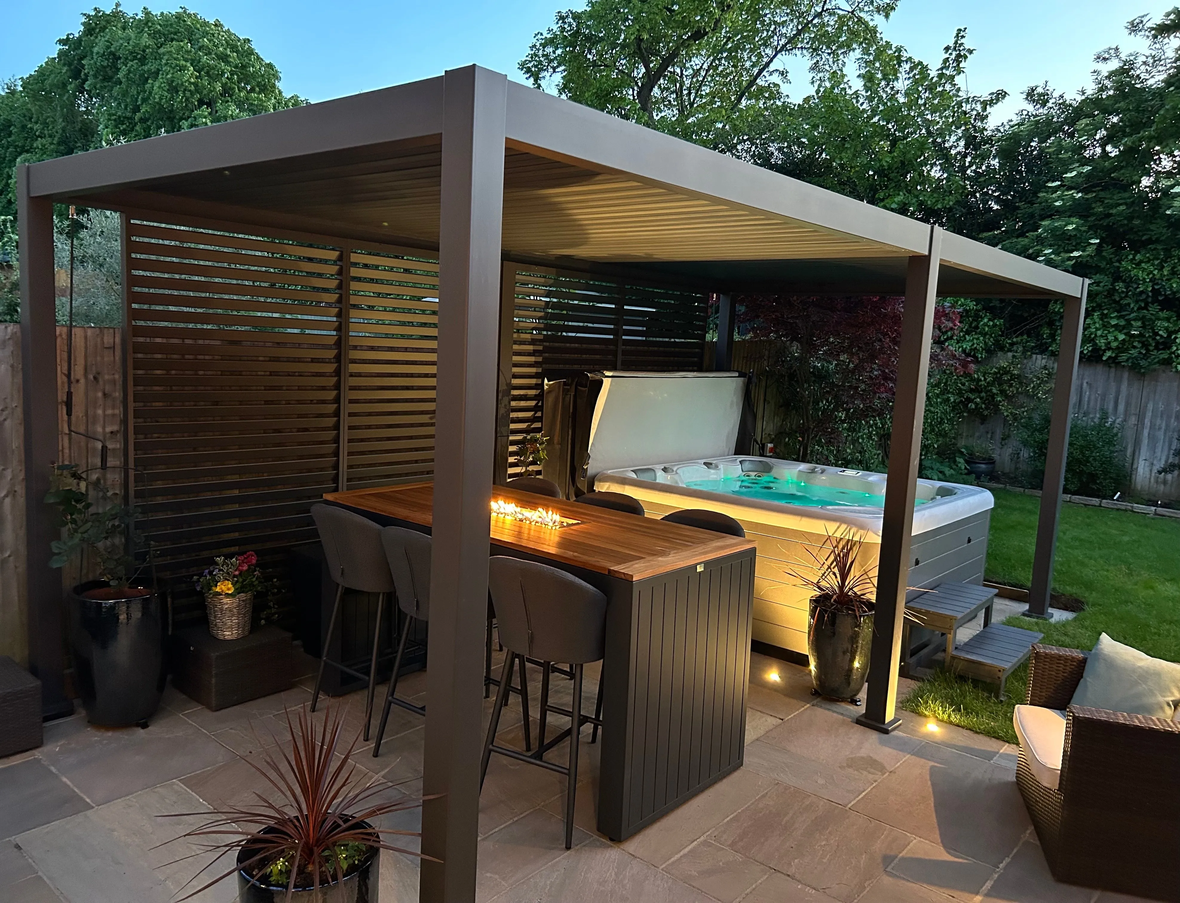 Nova Titan 8m x 3.6m Rectangular Aluminium Pergola