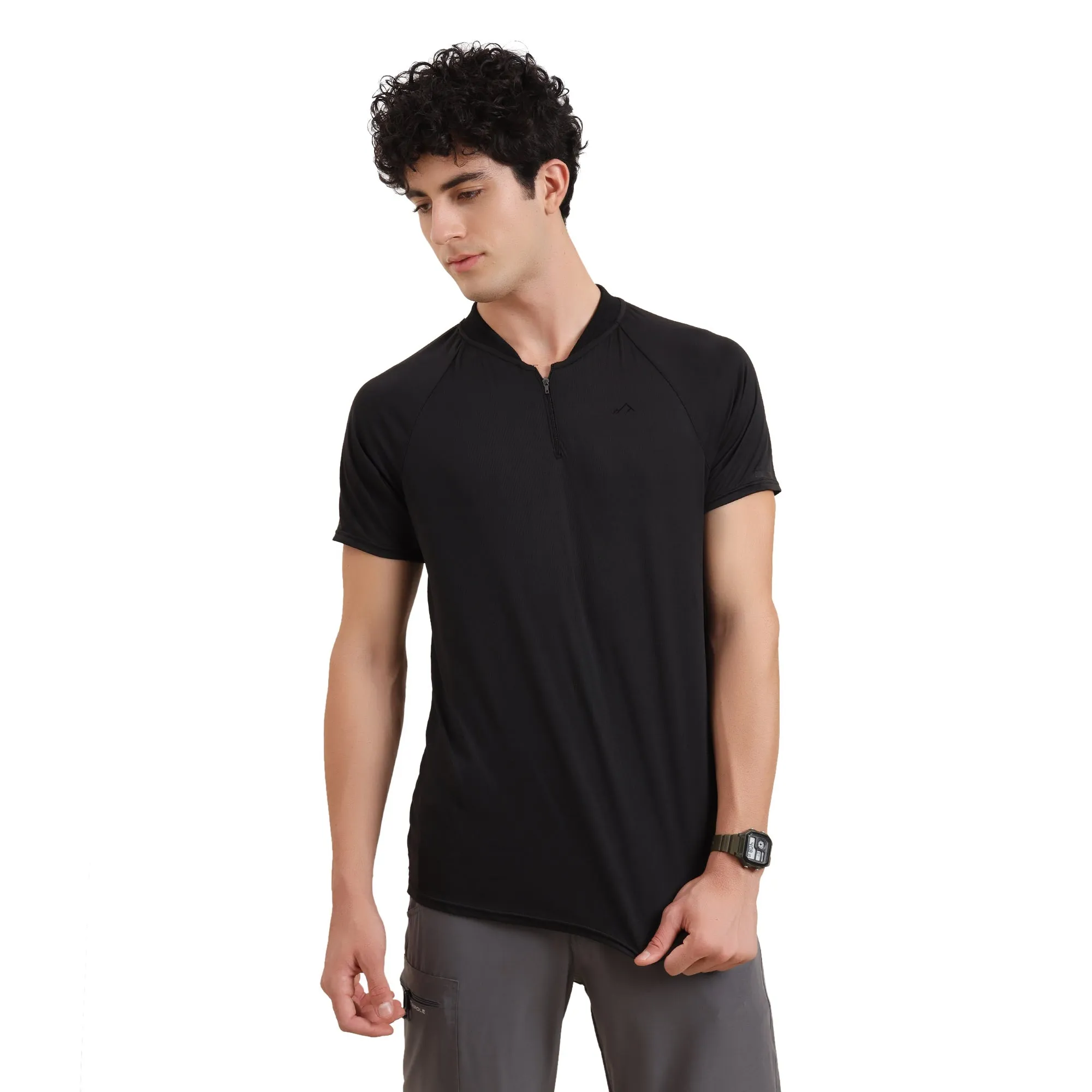 Outdoor Sportswear T-Shirt for Hiking, Running and Gyming | Black