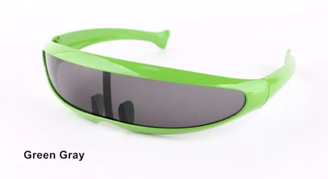 Photochromic Cycling Glasses