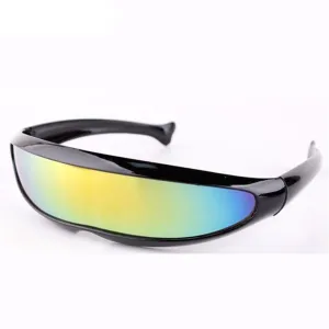 Photochromic Cycling Glasses