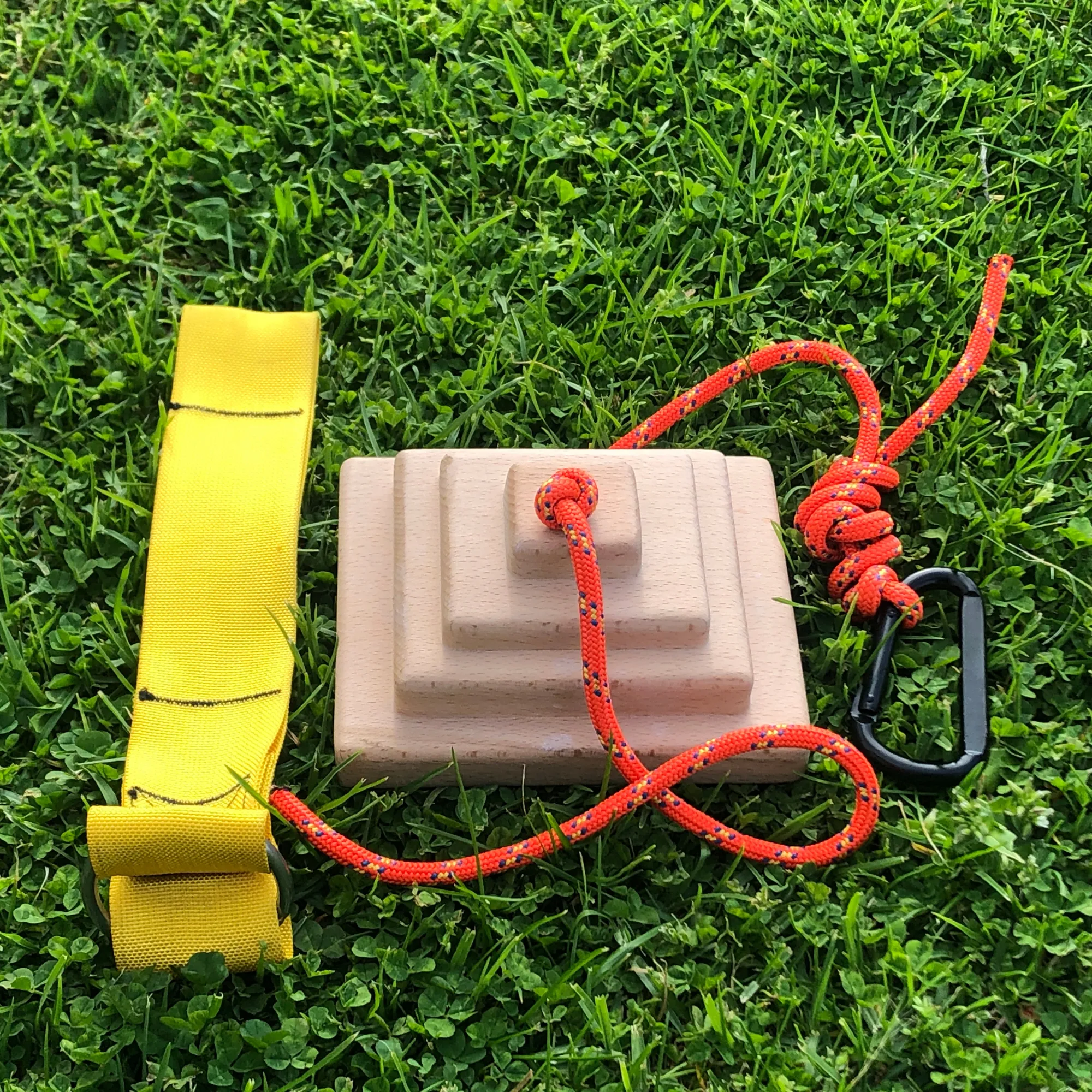 Pinch Block for Grip Strength Training with Loading Pin