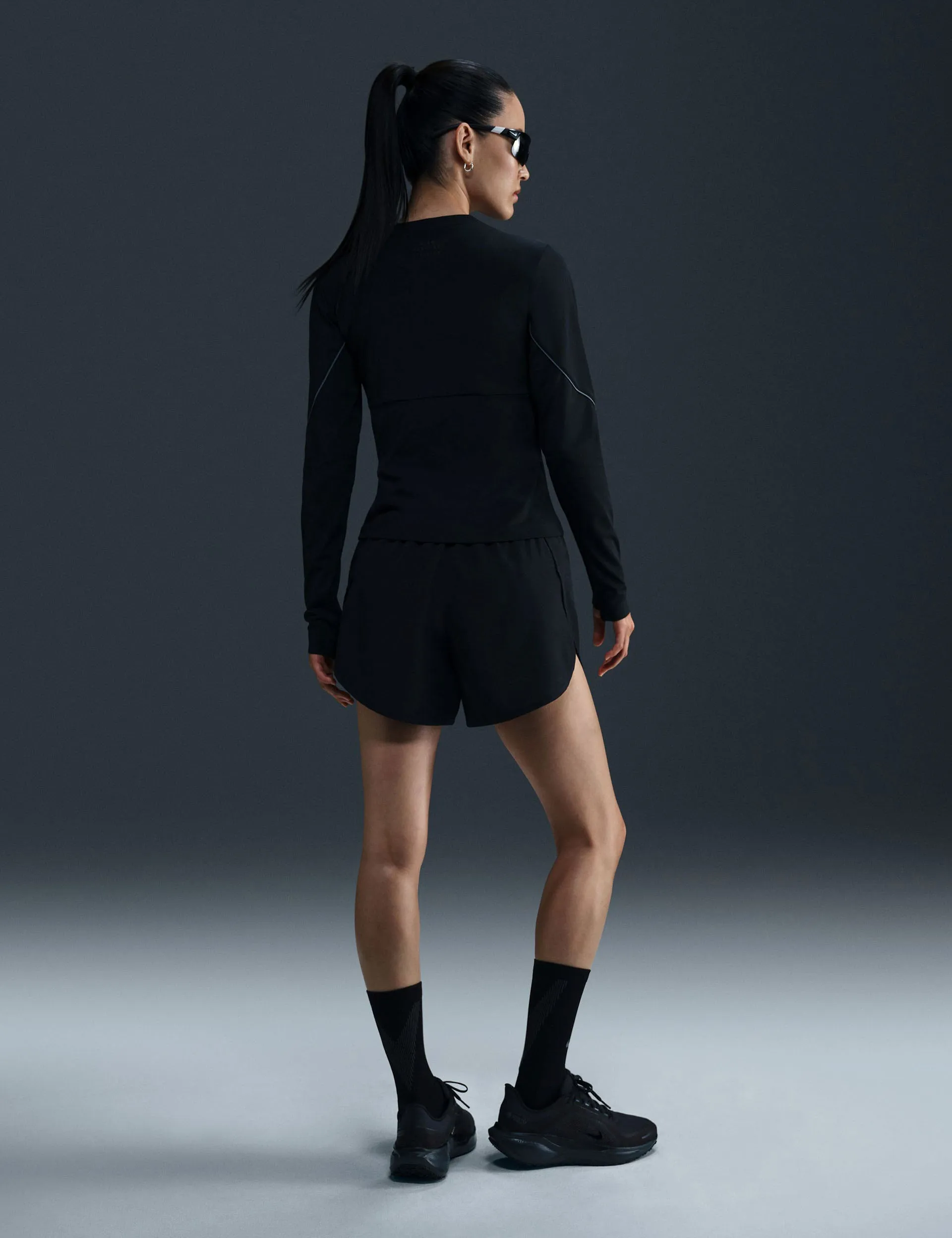 Running Division Long-Sleeve Top - Black