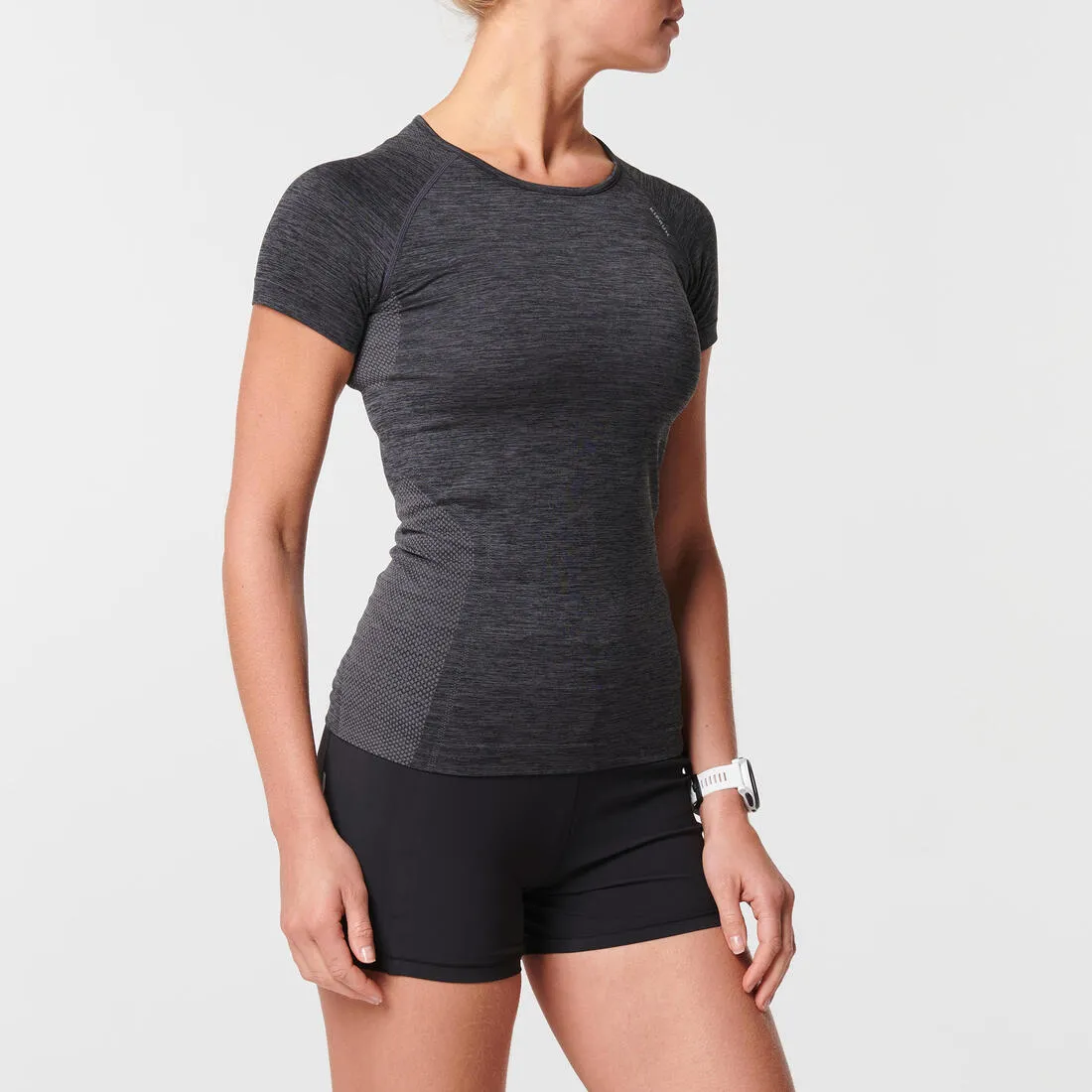 SKINCARE KIPRUN BREATHABLE WOMEN'S RUNNING T-SHIRT