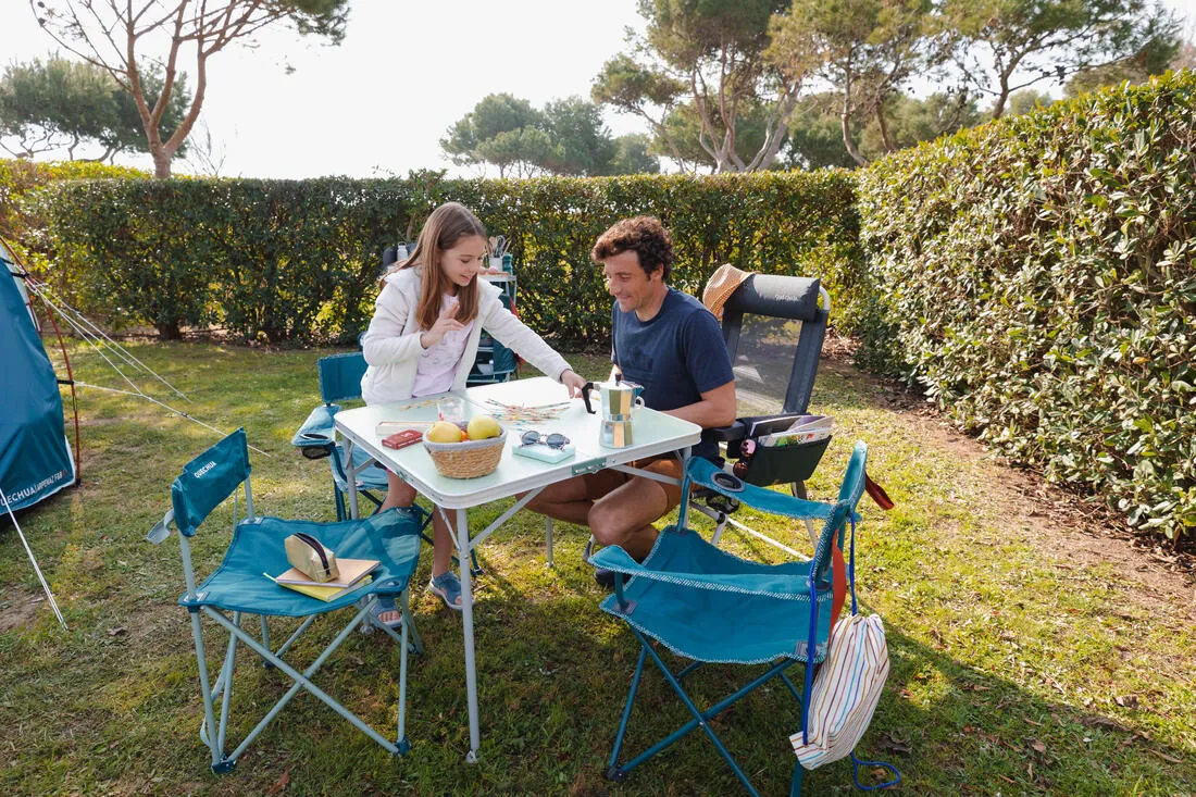TABLE DE CAMPING PLIANTE - 4 PERSONNES