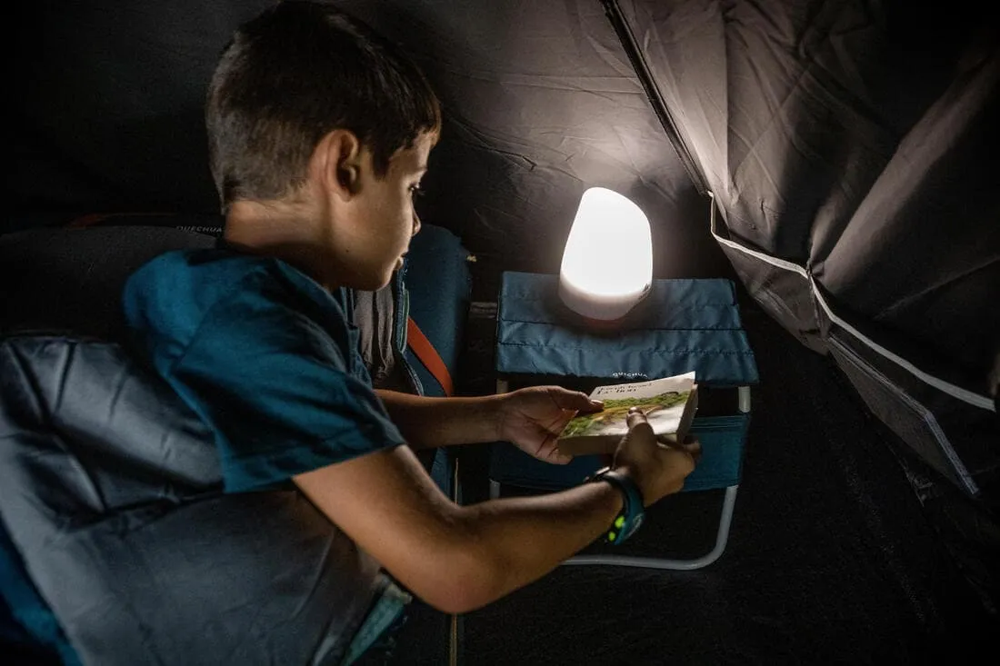 Table de chevet pour le camping - Compact