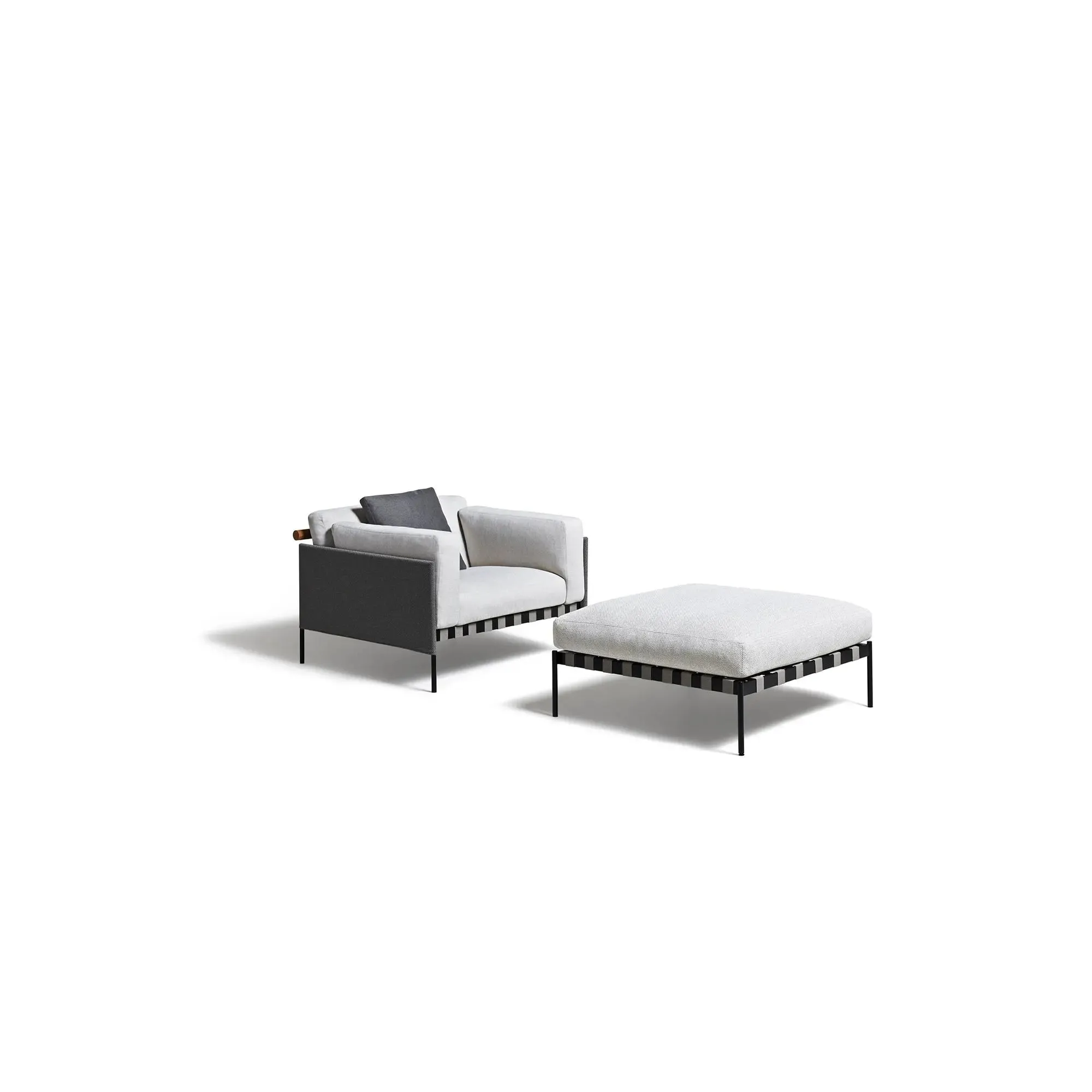 Étiquette - Outdoor Armchair