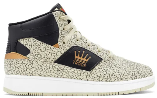 Troop Destroyer Moth/Black/Gold
