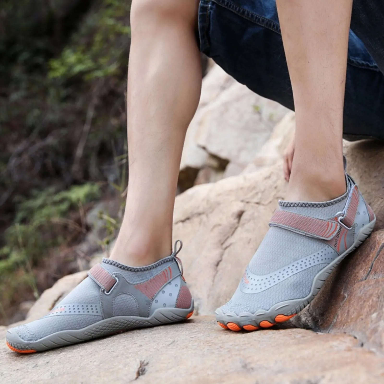 Water Shoes for Men & Women - Barefoot Non-slip Aqua Sports Quick Dry Shoes (Unisex)