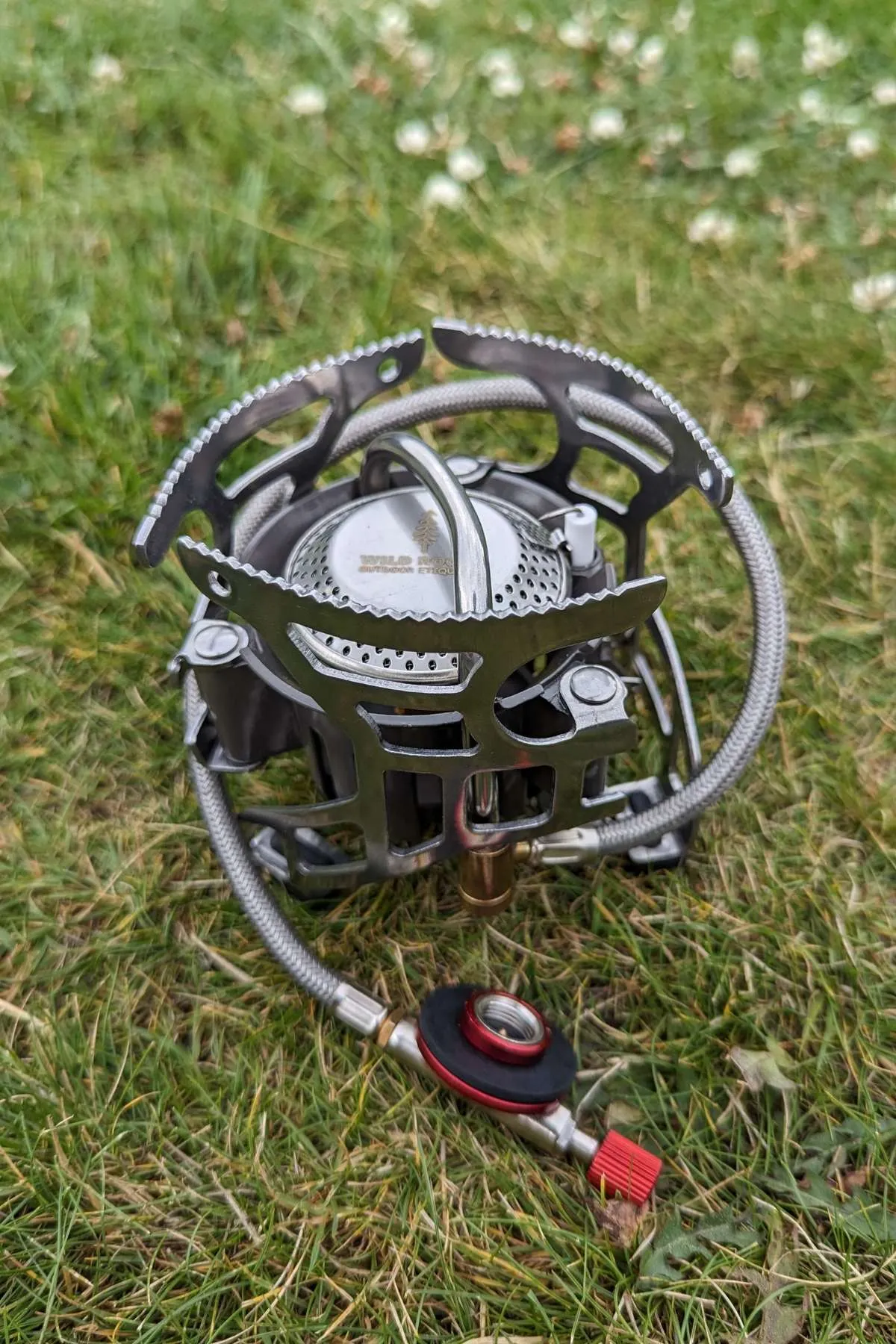 Wild Roots Collapsible Outdoor Camping Stove with Piezo Ignition